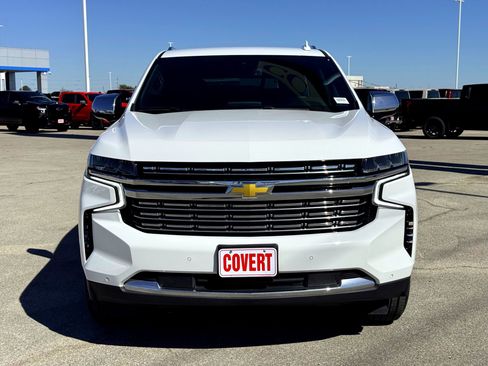 Used 2024 Chevrolet Tahoe Premier image 3
