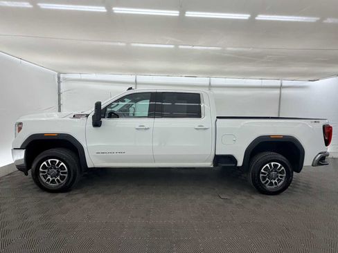 Used 2023 GMC Sierra 3500 SLE w/ SLE Convenience Package image 3