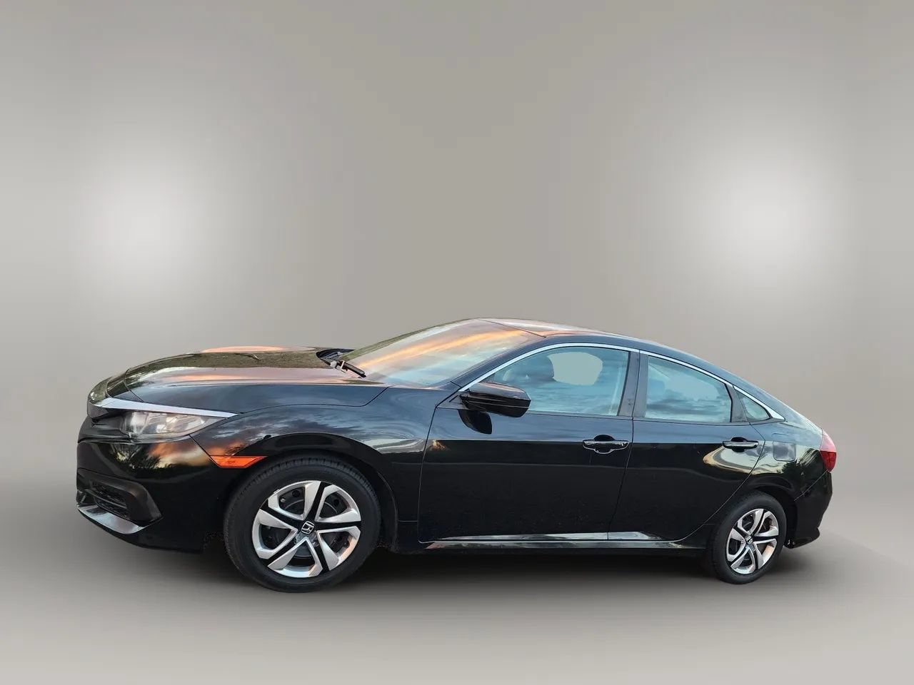 Used 2017 Honda Civic LX image 5