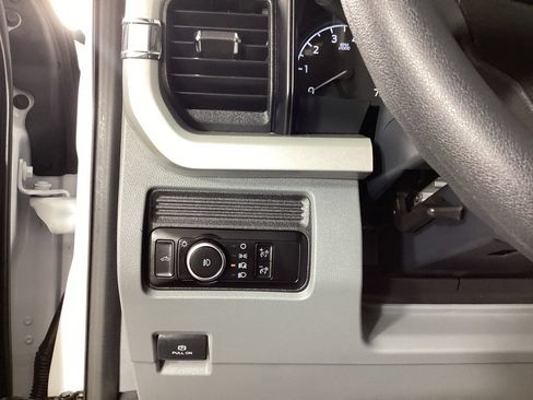 Used 2026 Ford F250 XLT AWD/4WD image 12