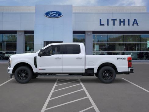 New 2026 Ford F250 Lariat w/ Black Appearance Package AWD/4WD image 3