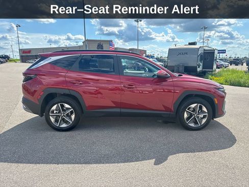 Used 2025 Hyundai Tucson SEL AWD/4WD image 8