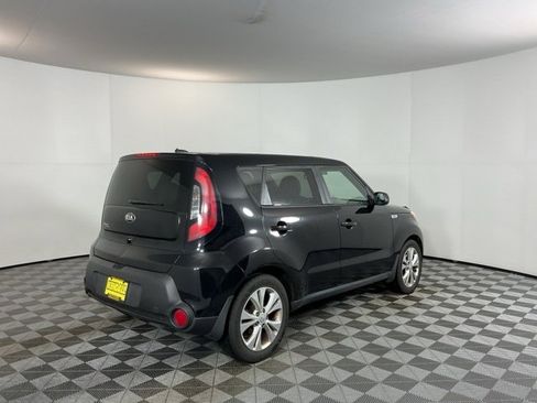Used 2015 Kia Soul + w/ Audio Package image 5