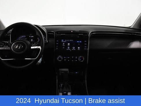 Used 2024 Hyundai Tucson SE AWD/4WD image 9