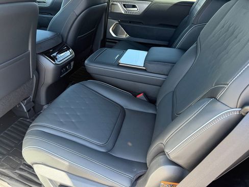 New 2026 INFINITI QX80 Autograph image 25