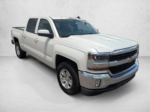 Used 2017 Chevrolet Silverado 1500 LT w/ All Star Edition RWD image 3