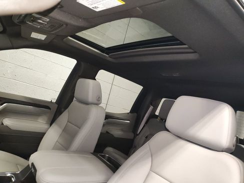 New 2026 GMC Sierra 1500 SLT w/ SLT Premium Plus Package image 25