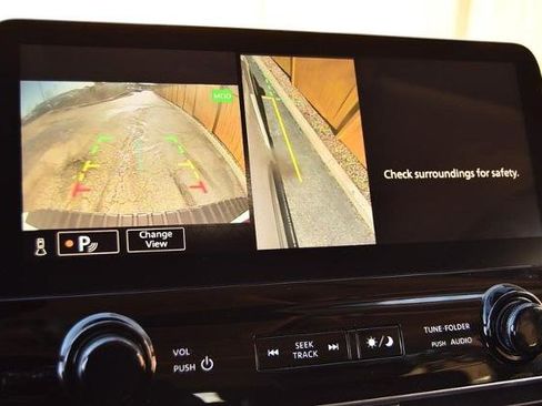 Certified 2023 Nissan Armada Platinum w/ Captain's Chairs Package image 15