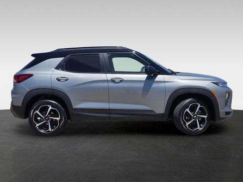 Used 2023 Chevrolet TrailBlazer RS AWD/4WD image 4