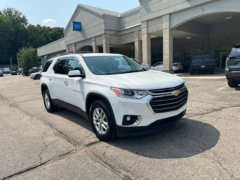 Used 2019 Chevrolet Traverse LT w/ LPO, Floor Liner Package FWD image 7