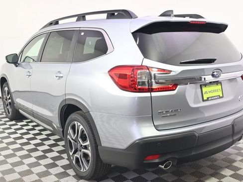Used 2025 Subaru Ascent Limited w/ Popular Package #2 image 3