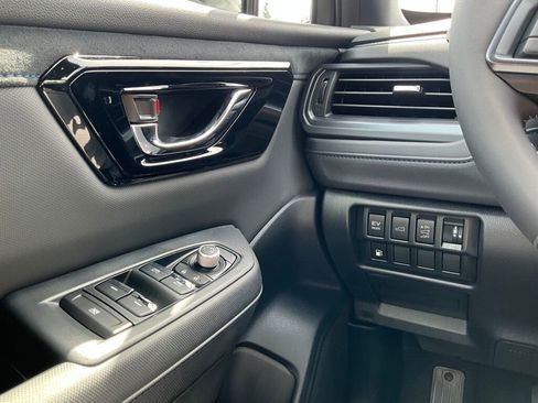 New 2025 Subaru Forester Limited image 25