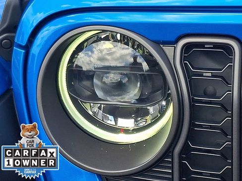 Used 2024 Jeep Wrangler Unlimited Rubicon 392 AWD/4WD image 9