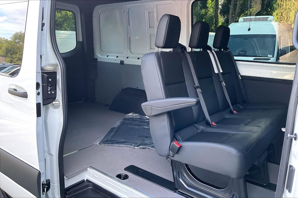 New 2026 Mercedes-Benz Sprinter 2500 image 10