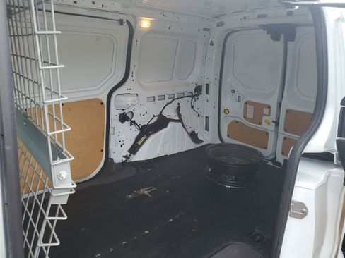 Certified 2019 Ford Transit Connect XL image 7
