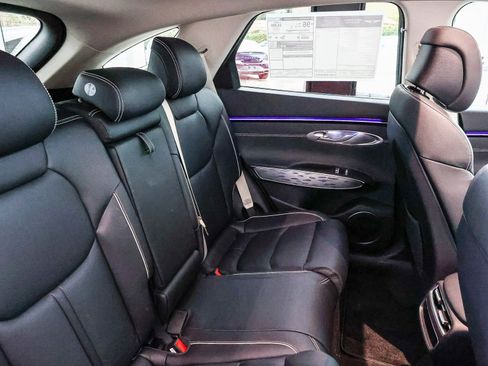 New 2026 Genesis Electrified GV70 image 19