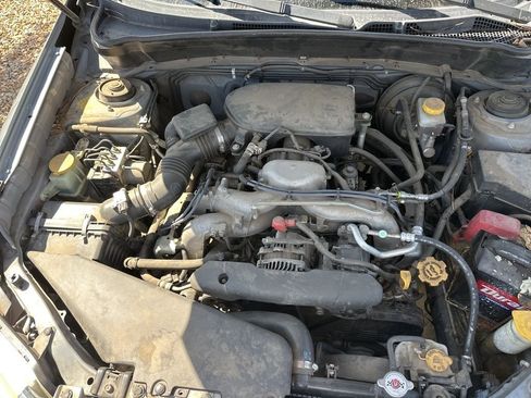 Used 2010 Subaru Forester 2.5X image 3