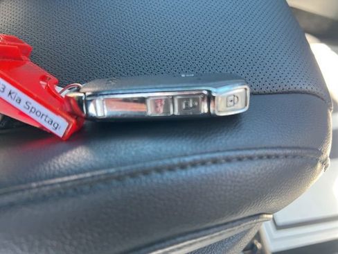 Certified 2023 Kia Sportage X-Line image 41