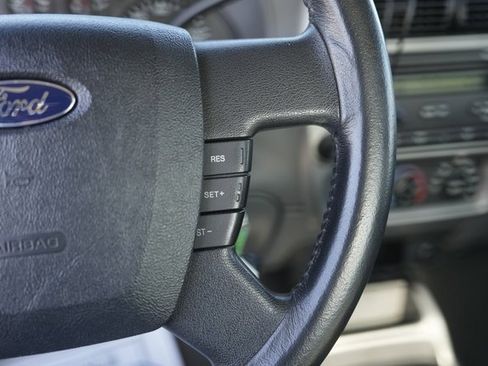 Used 2011 Ford Ranger XLT image 24