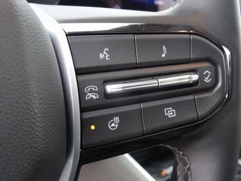 Used 2026 Chevrolet Colorado ZR2 w/ Technology Package image 20