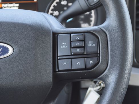 Used 2025 Ford F250 XLT w/ FX4 Off-Road Package image 13