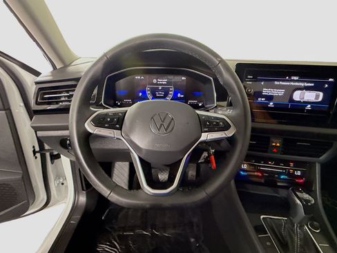 Used 2026 Volkswagen Jetta S FWD image 13