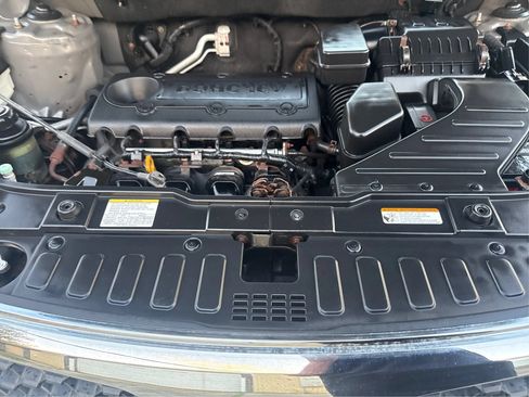 Used 2011 Kia Sorento 2WD w/ Convenience Pkg image 13