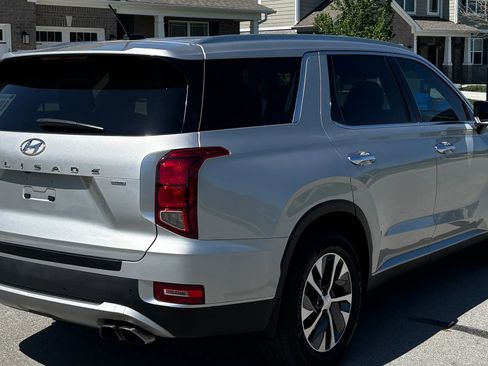 Used 2022 Hyundai Palisade SEL w/ Cargo Package AWD/4WD image 5