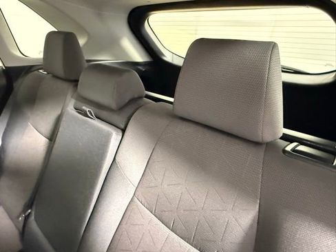 Used 2024 Toyota RAV4 XLE FWD image 38