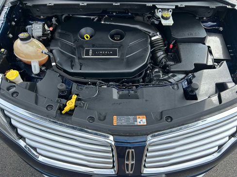 Used 2017 Lincoln MKC Reserve AWD/4WD image 28