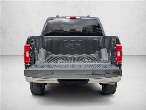 Used 2023 Ford F150 XLT AWD/4WD image 6