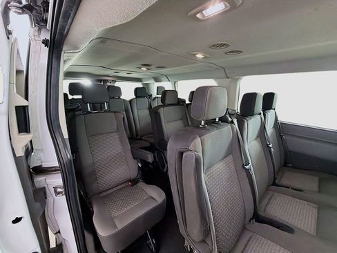 Used 2023 Ford Transit 350 XLT image 22