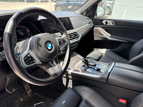 Used 2022 BMW X5 xDrive40i w/ M Sport Package AWD/4WD image 10