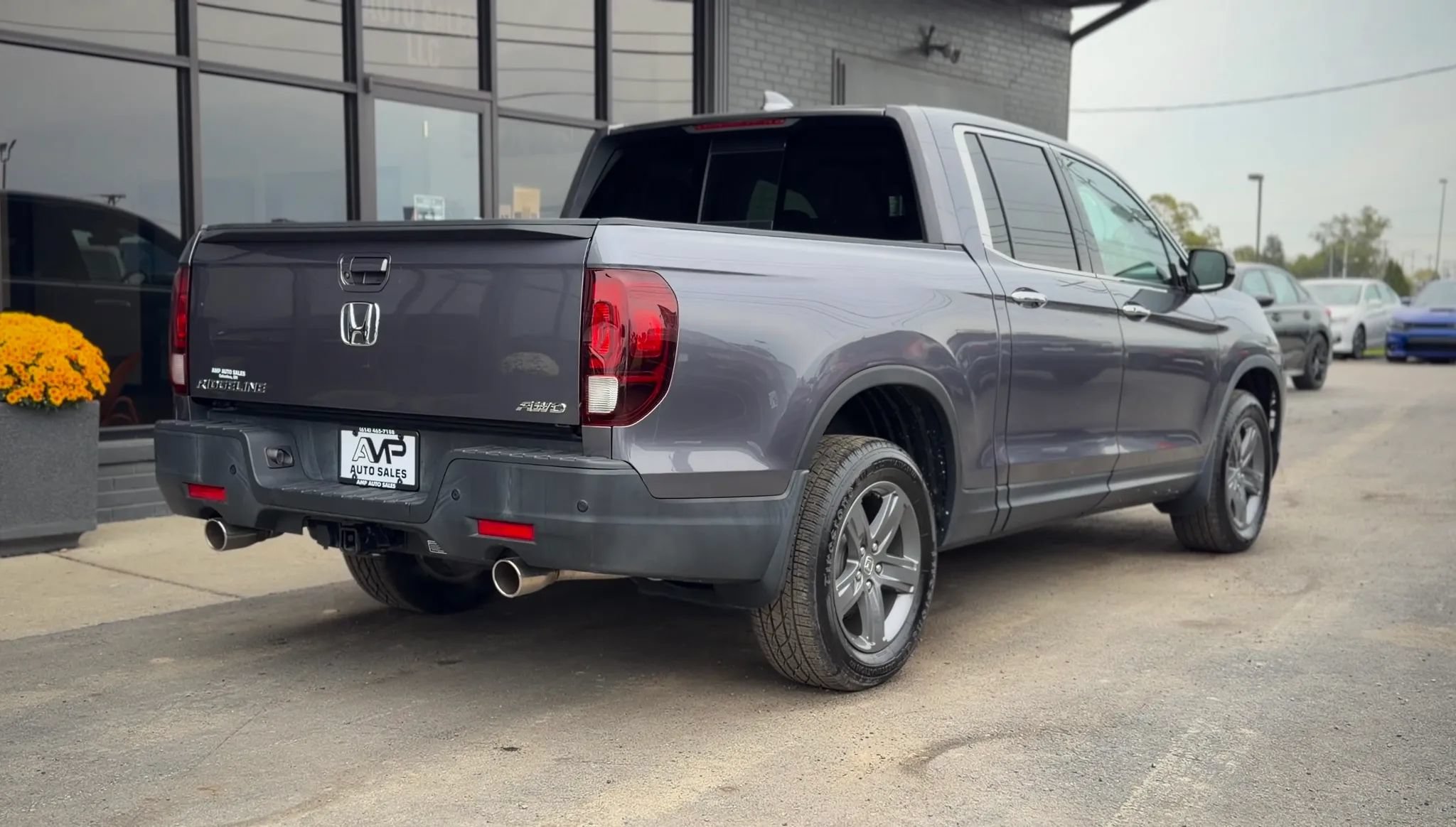 Used 2021 Honda Ridgeline RTL-E image 2