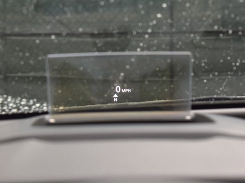 Used 2021 Buick Encore GX Select w/ Advanced Technology Package FWD image 19