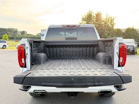 Used 2020 GMC Sierra 1500 Denali w/ Denali Ultimate Package AWD/4WD image 55