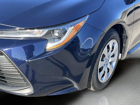 Used 2023 Toyota Corolla LE image 34
