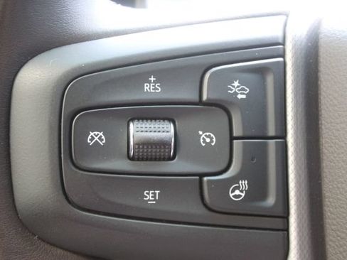 Used 2022 GMC Sierra 1500 Denali AWD/4WD image 16