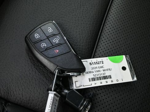 New 2025 GMC Sierra 1500 Denali image 38