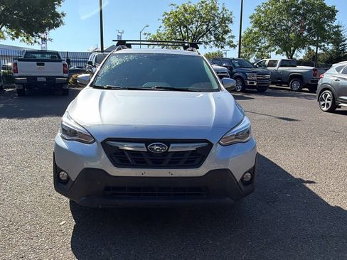 Used 2023 Subaru Crosstrek 2.5i Limited AWD/4WD image 2