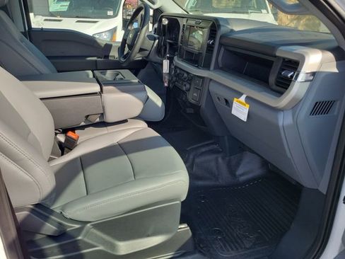 New 2026 Ford F450 XL w/ XL Chrome Package RWD image 14