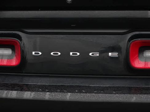 Used 2020 Dodge Challenger GT image 11