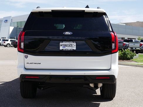 New 2027 Ford Expedition Platinum w/ Stealth Performance Package AWD/4WD image 4