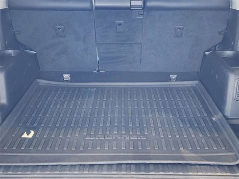 Used 2019 Toyota 4Runner SR5 Premium image 10