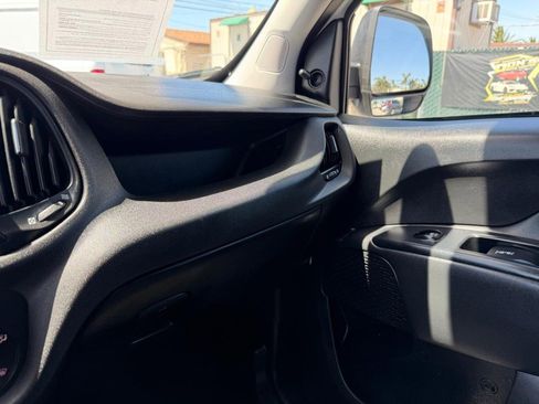 Used 2021 RAM ProMaster City Tradesman FWD image 36