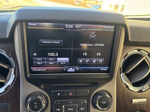 Used 2013 Ford F250 Lariat w/ Chrome Pkg image 21