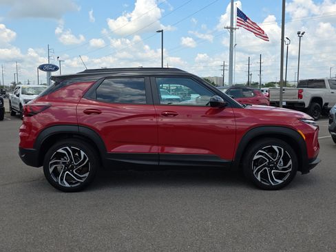 New 2026 Chevrolet TrailBlazer RS w/ Convenience Package FWD image 6