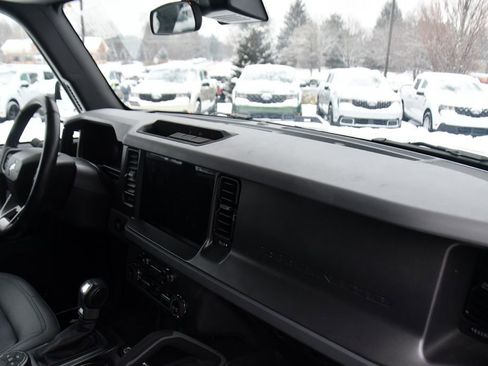 Used 2024 Ford Bronco Big Bend image 14