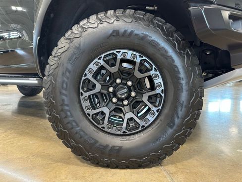 Used 2024 Ford F150 Raptor w/ Equipment Group 803A Raptor R AWD/4WD image 10