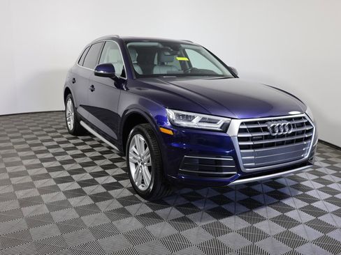 Used 2018 Audi Q5 2.0T Premium Plus w/ Premium Plus Package image 3